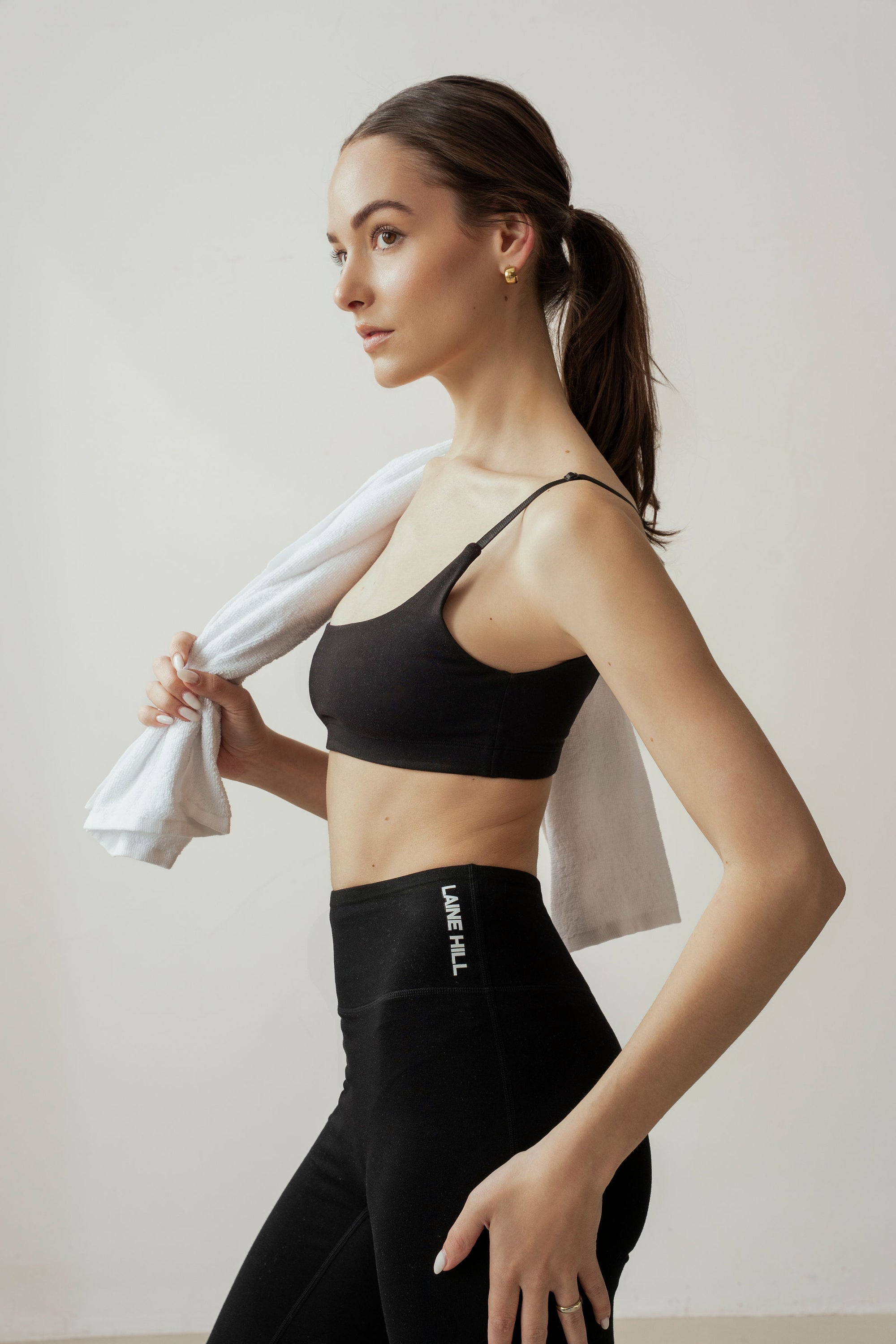 Knit structure detail on black organic cotton legging. LAINE HILL